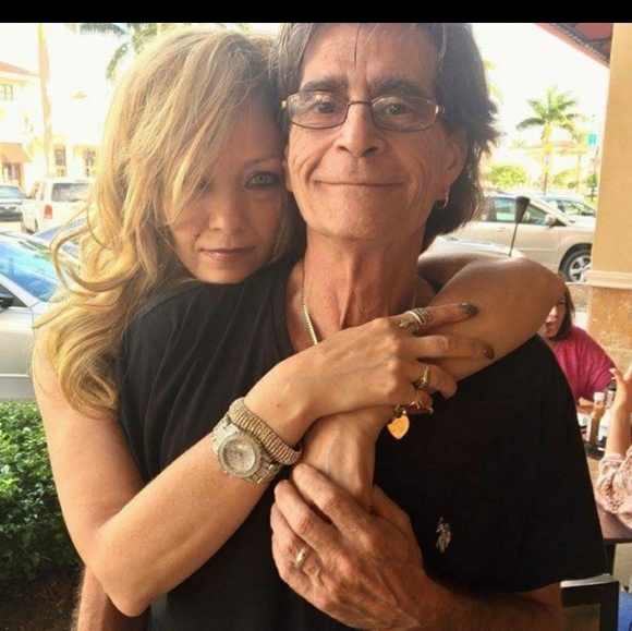 Meet your Posher, Carolynne - Picture 3 of 16